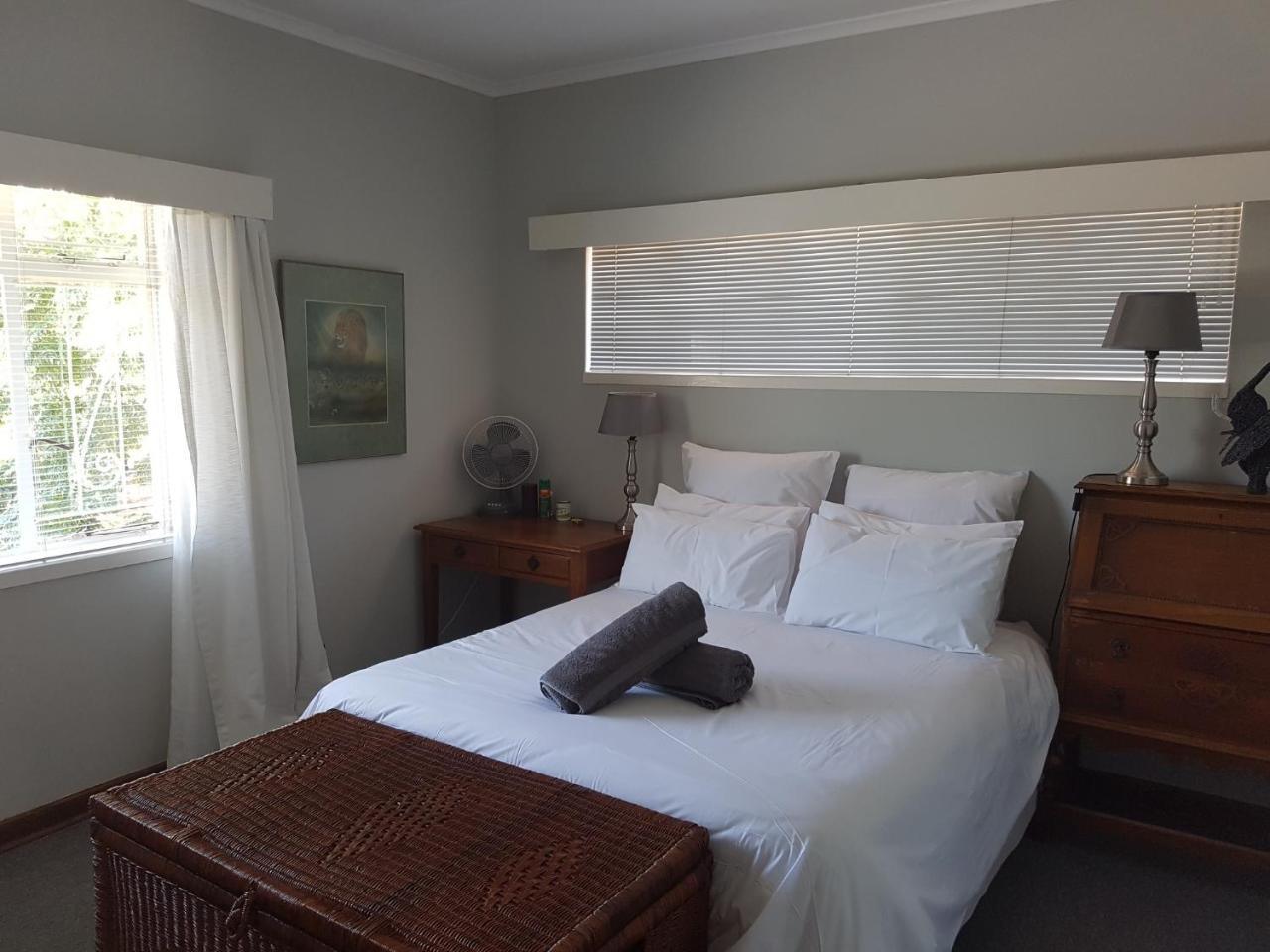 Burnham Road Suite Guest House Bulawayo Eksteriør billede
